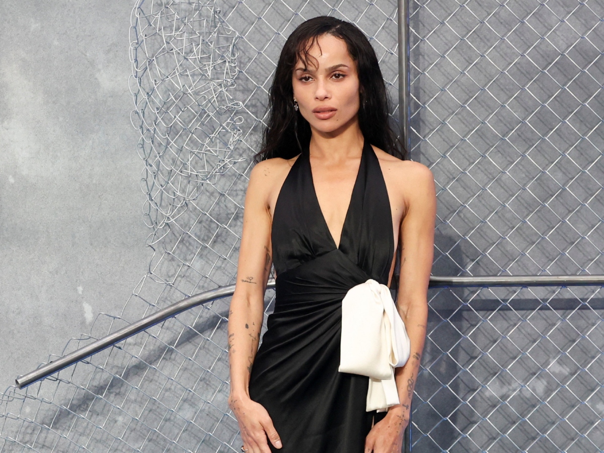 H Zoe Kravitz επαναφέρει στο προσκήνιο ένα hair trend που είχαμε ξεχάσει