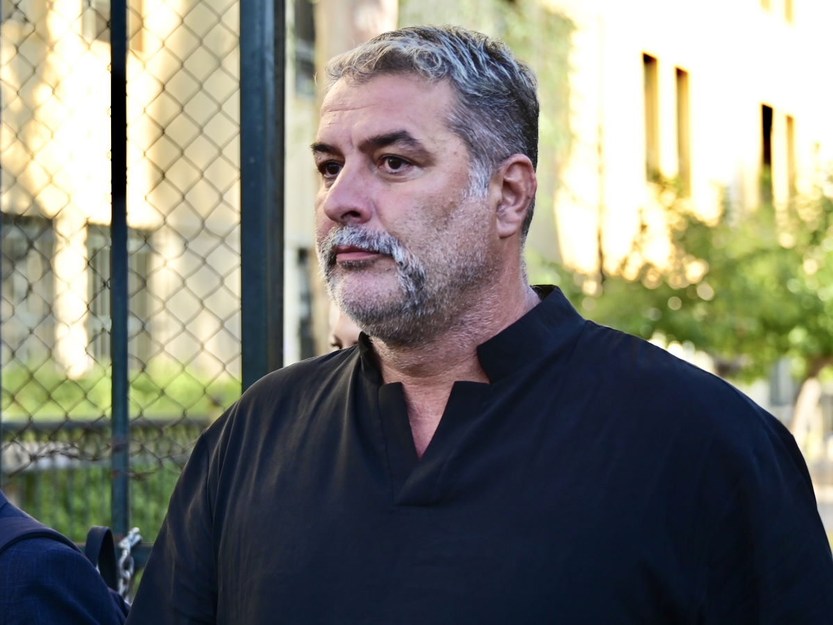 Βασίλης Μπισμπίκης: Η απάντηση της ΕΛ.ΑΣ στο Power Talk: «Ο νόμος είναι ξεκάθαρος – Δεν βρέθηκε καμία κλήση στο 100»