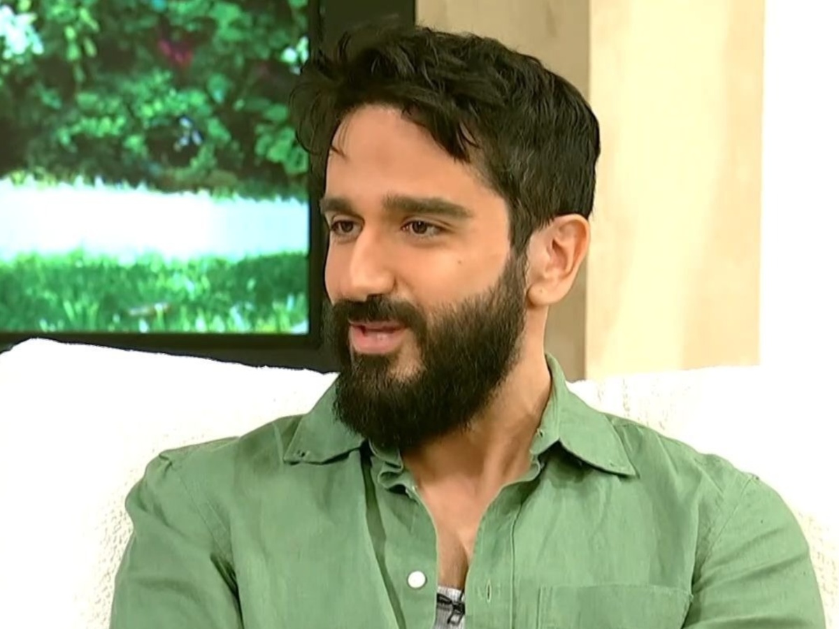 Διονύσης Ατζαράκης: «Με έχετε δει που έχω διαφημίσει τα πάντα; Ξόδεψα 300.000 ευρώ»