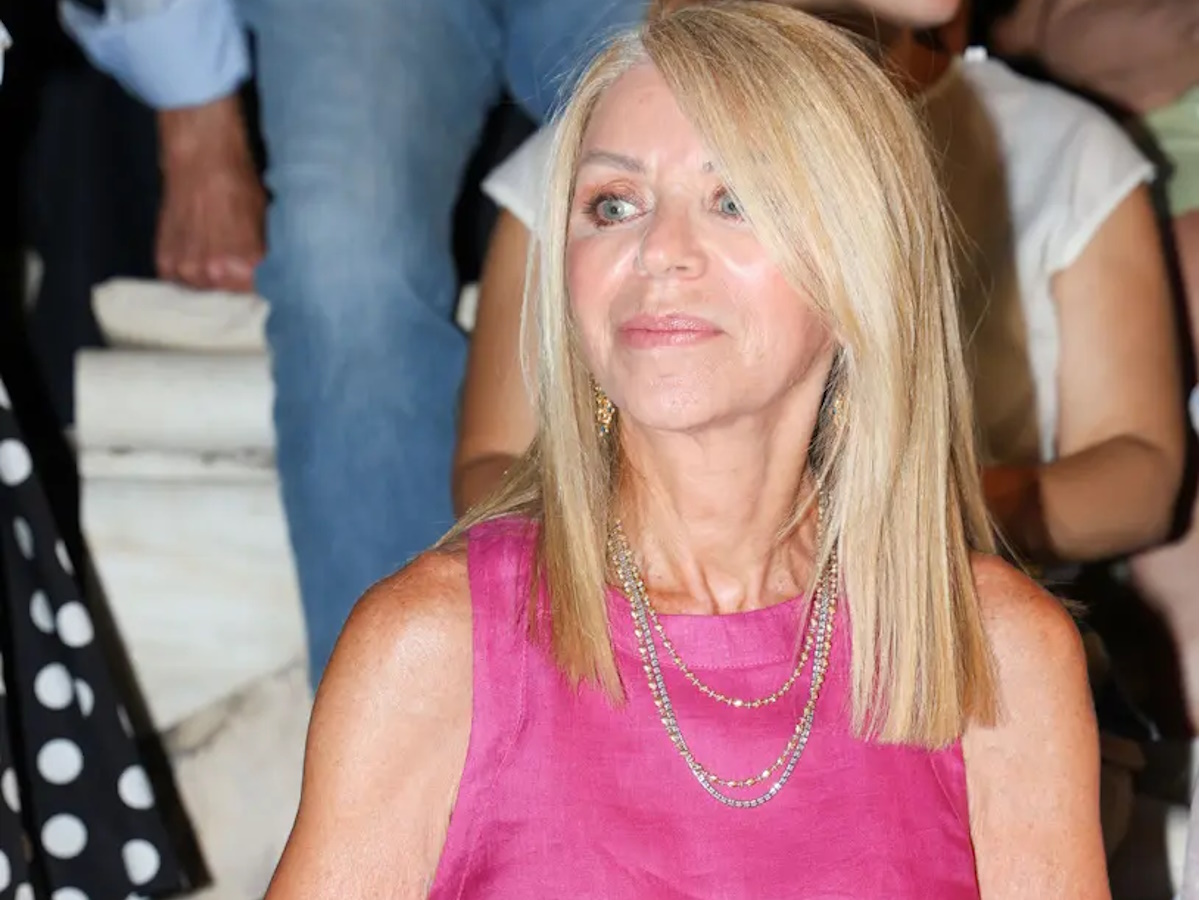 Έλλη Στάη: Η σπάνια βραδινή εμφάνιση στο Ηρώδειο – Φωτογραφίες