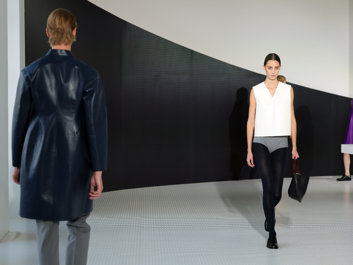 Jil Sander: Το ντεμπούτο του Simone Bellotti μας έδωσε όλα όσα θέλαμε – και ακόμα περισσότερα!