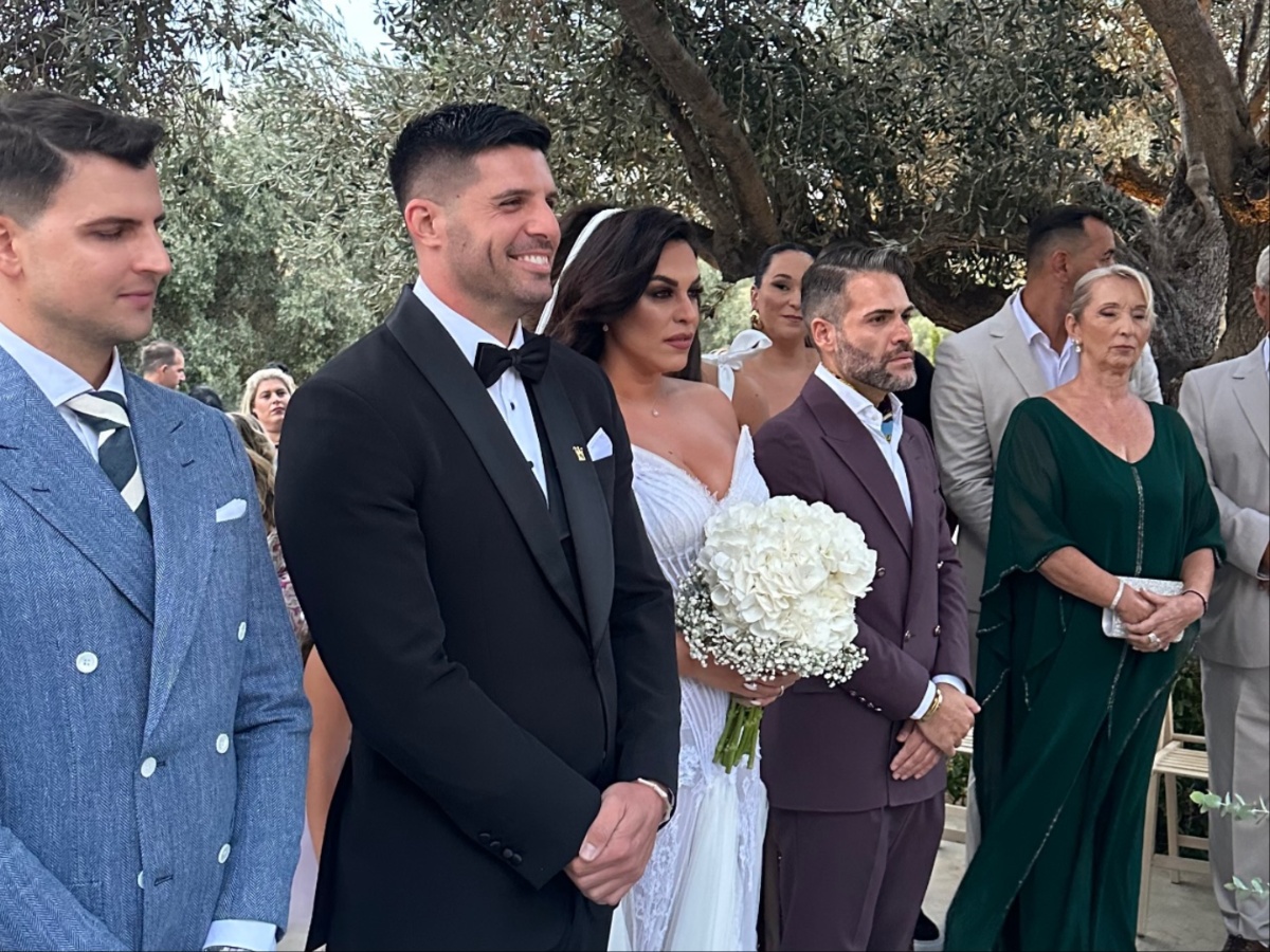 Ηλίας Δρούλιας – Droulias Brothers: Παντρεύτηκε τη σύντροφό του – Το πάρτι και οι παραδοσιακοί χοροί