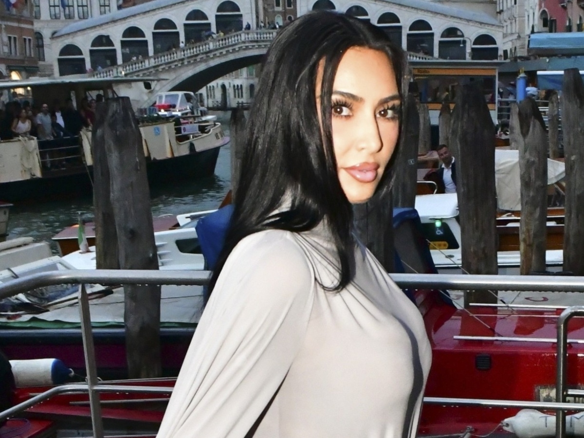 Kim Kardashian: Επαναφέρει στο προσκήνιο το σχήμα νυχιών που μας διχάζει
