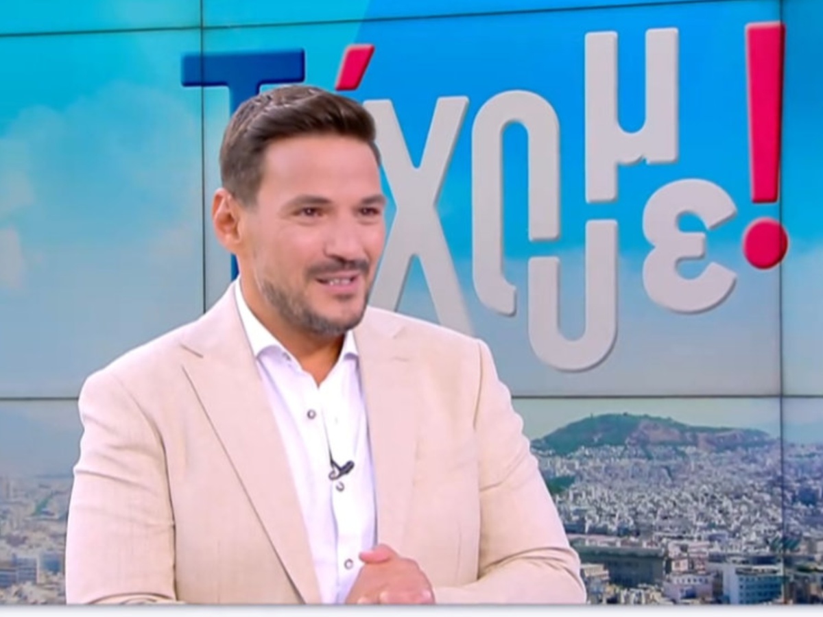 Ο Κώστας Τσουρός έκανε πρεμιέρα στον ΣΚΑΪ – Τα πρώτα λόγια και οι συνεργάτες του