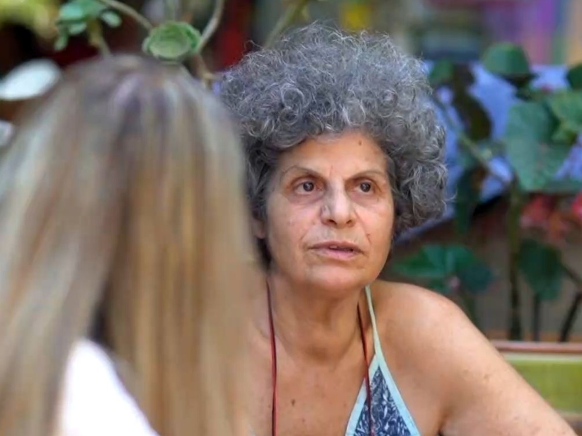 Μαργαρίτα Θεοδωράκη: «Οι κακές γλώσσες αλλοίωσαν κάποια στιγμή τη σχέση με τον πατέρα μου, η διαθήκη του με άφησε με το στόμα ανοιχτό»