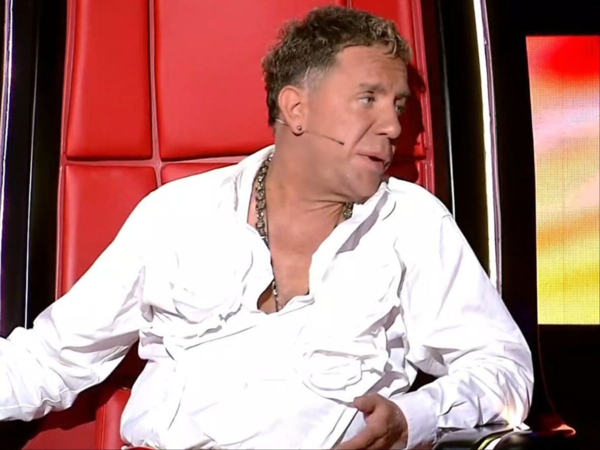 The Voice: «Πάγωσαν» με την ατάκα του Γιώργου Μαζωνάκη για το Δρομοκαΐτειο – «Μια βόλτα πέρασα και το κάνανε βούκινο»