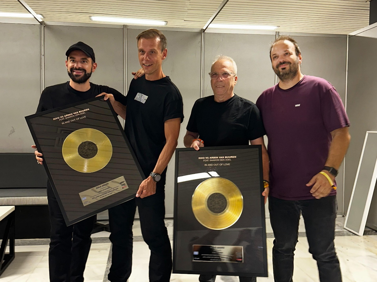 Armin van Buuren: Χρυσή βράβευση από την Panik Records στον κορυφαίο Ολλανδό DJ και παραγωγό