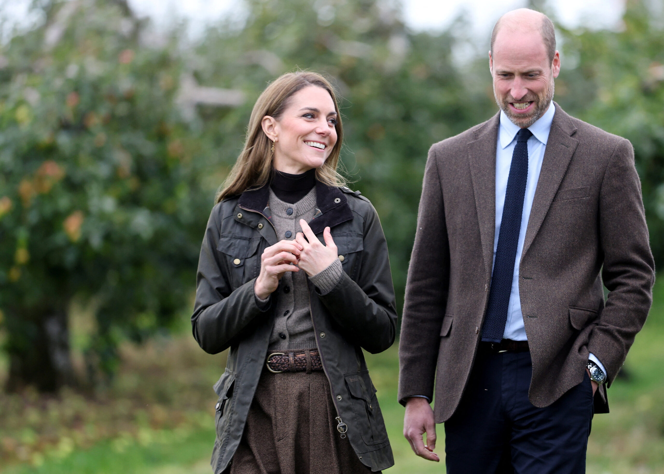 Από McQueen σε Barbour: Η Kate Middleton ξέρει τι ακριβώς πρέπει να φορέσει σε ΚΑΘΕ περίσταση