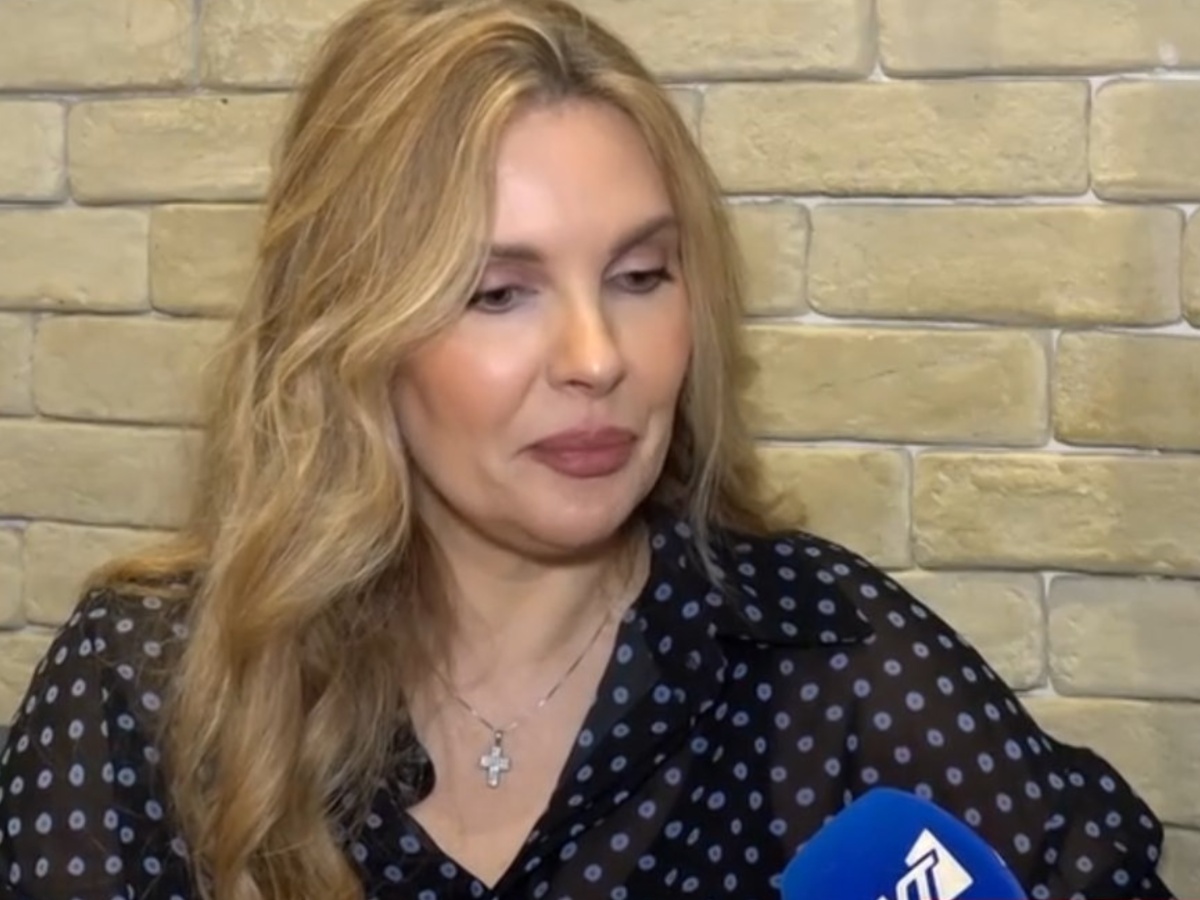 Χριστίνα Αλούπη: «Όταν τα παιδιά βλέπουν μέσα στο σπίτι τους τι γίνεται, ξέρουν πολύ καλύτερα» – Τα σχόλια για τις φήμες χωρισμού