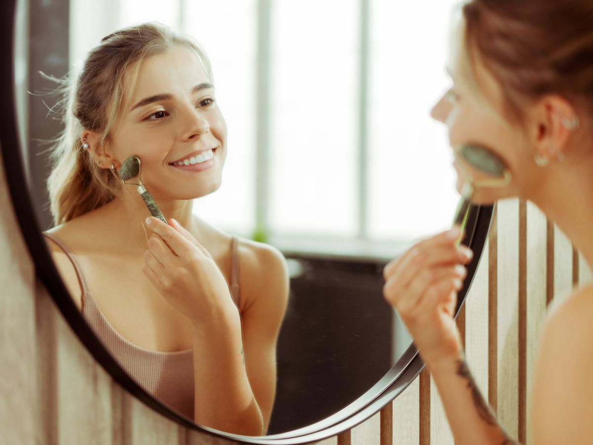 Cortisol face: Aπλές συνήθειες που ανακτούν την ισορροπία σώματος και επιδερμίδας