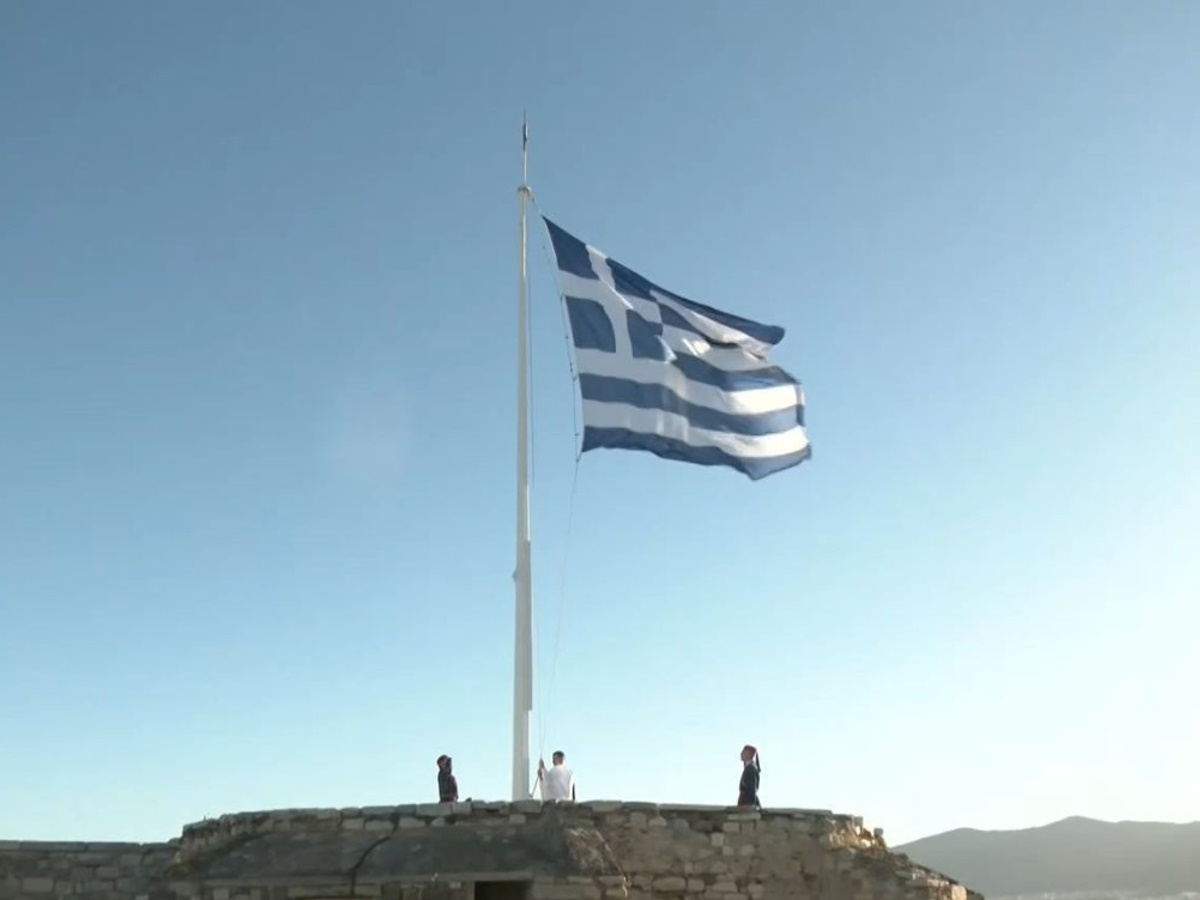 28η Οκτωβρίου: Η έπαρση της σημαίας στον Ιερό Βράχο της Ακρόπολης