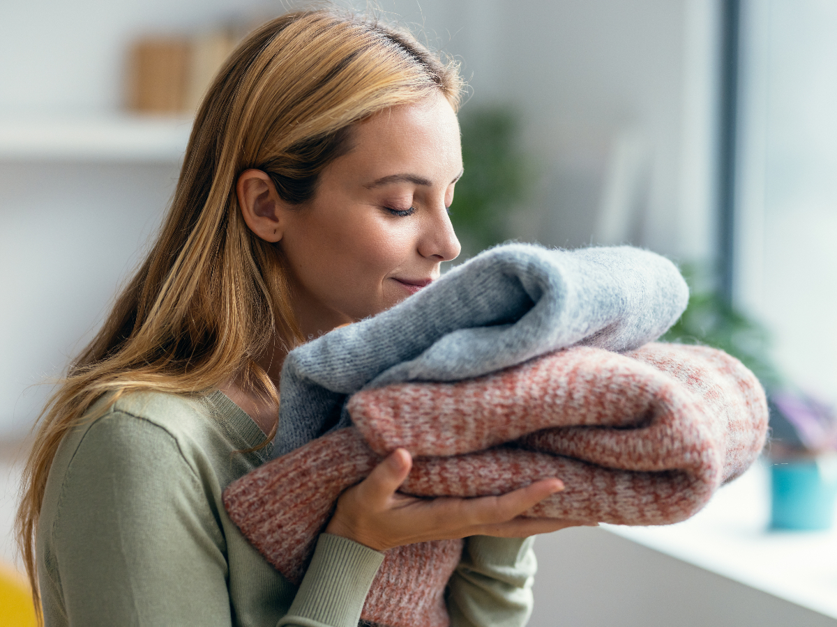 Πλεκτά: Πώς να τα περιποιηθείς σωστά πριν τα φορέσεις ξανά