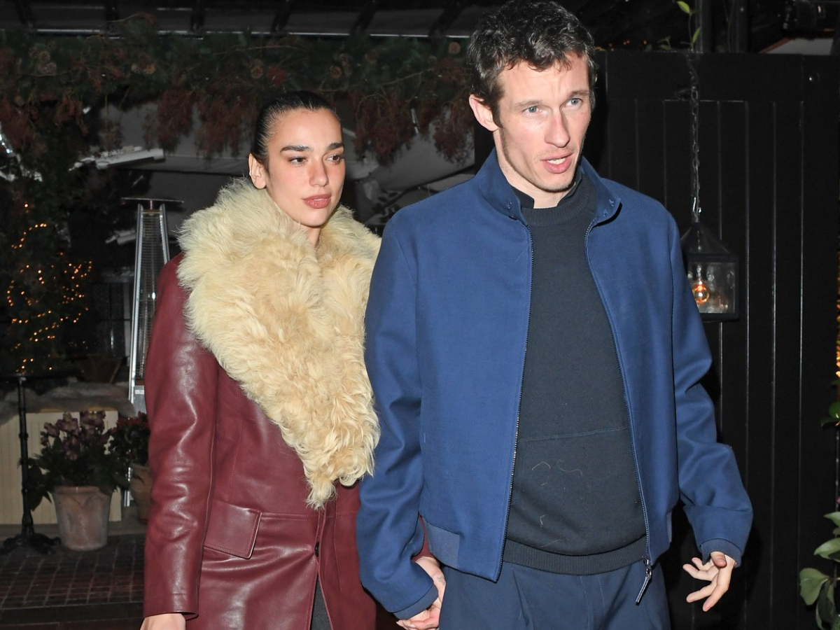 Callum Turner: Το αγόρι της Dua Lipa ποζάρει για την Louis Vuitton και έχει όλη την προσοχή μας
