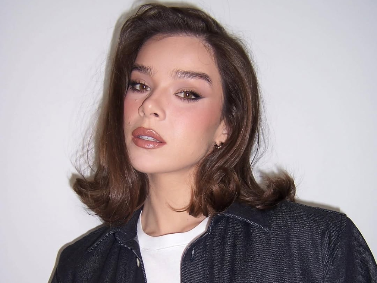 Hailee Steinfeld: Το «almond latte» μανικιούρ της είναι το απόλυτο nail inspo!
