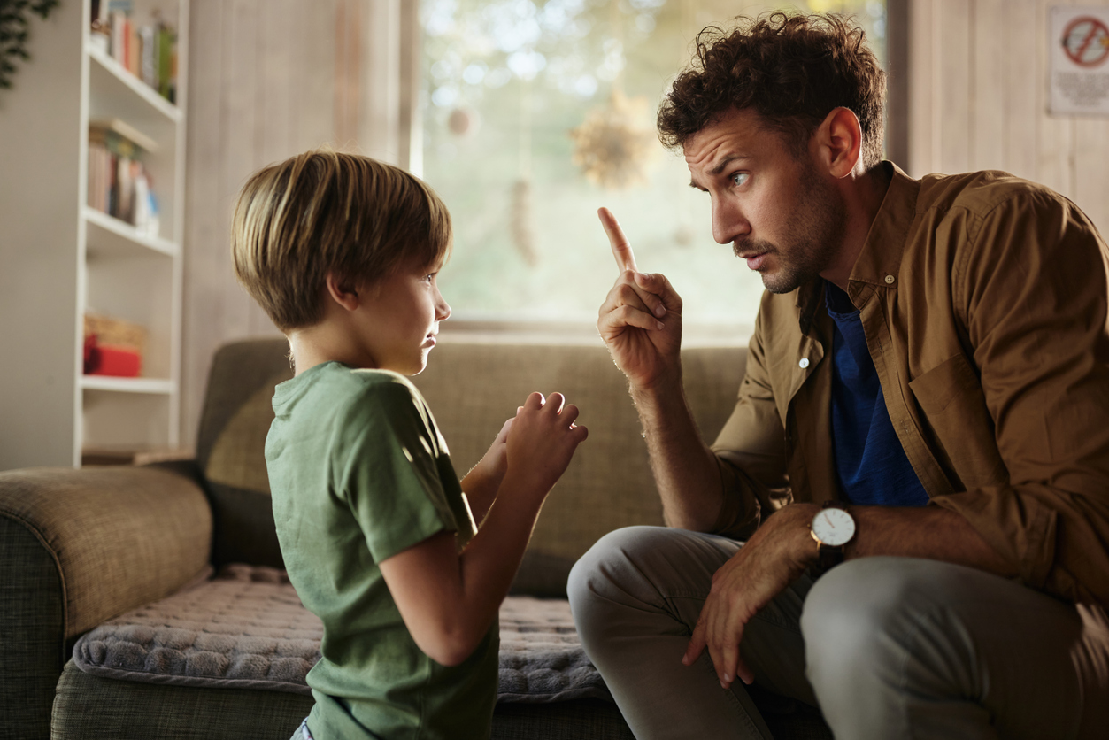 Πριν φωνάξεις, πάρε μια ανάσα: Το μυστικό που αλλάζει τις δύσκολες στιγμές με το παιδί