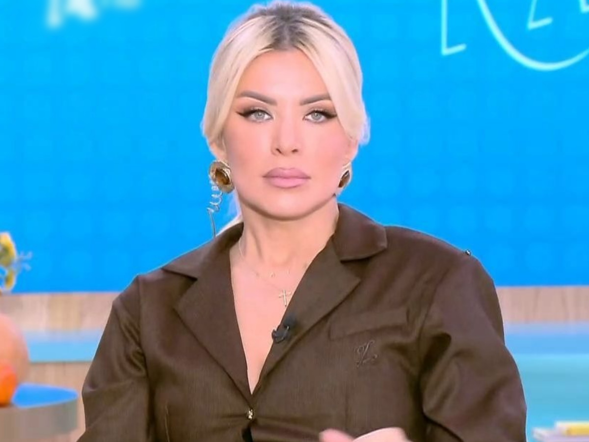 Κατερίνα Καινούργιου για «Δέστε τους»: «Ντρέπομαι για αυτά που σχολιάζαμε, κρίναμε ανθρώπους για την εμφάνισή τους και γελάγαμε»