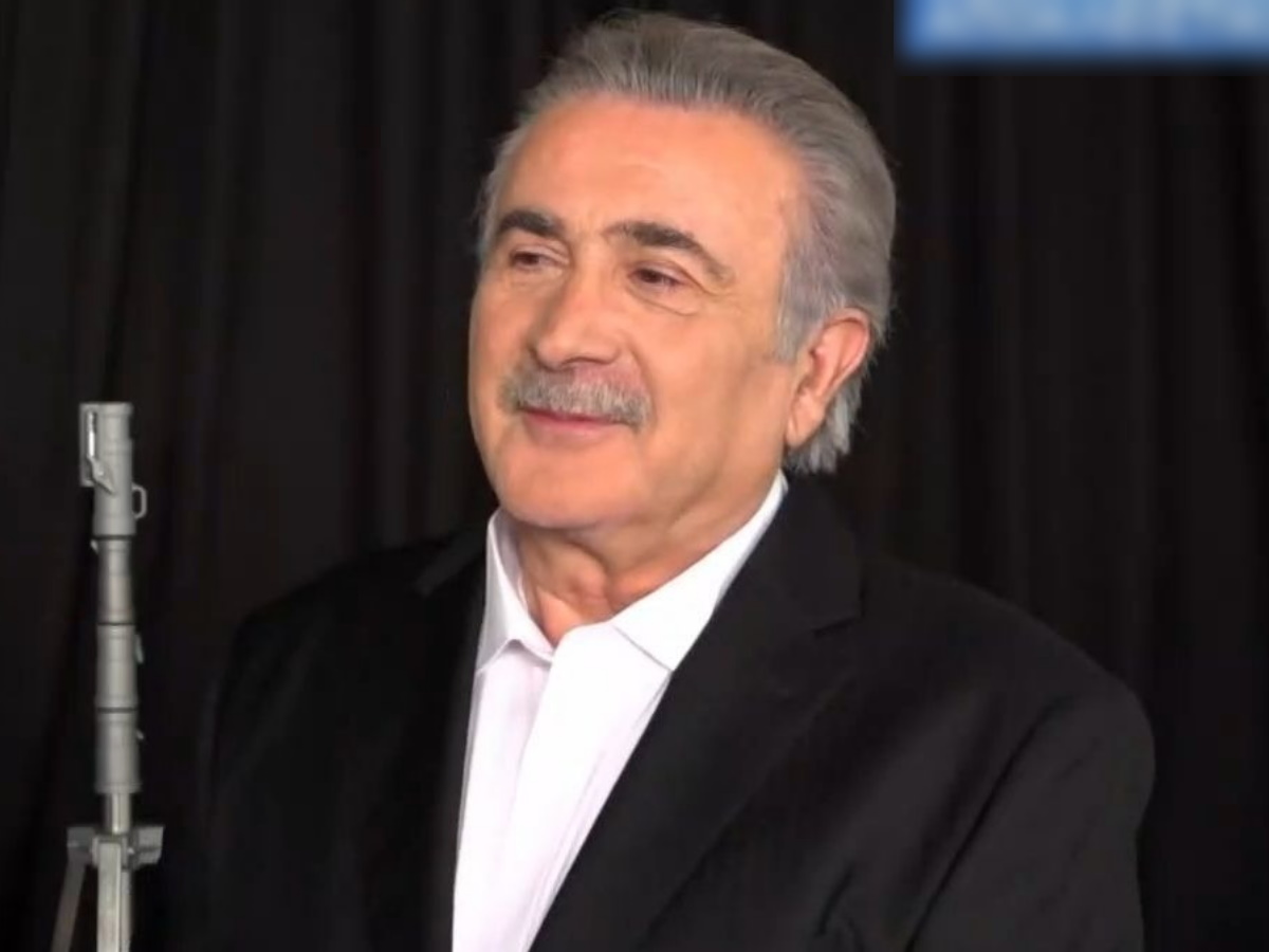 Λάκης Λαζόπουλος: «Δεν ετοιμάζω τίποτα, όλα τα κάνουν αυτοί που παριστάνουν την κυβέρνηση και την αντιπολίτευση»