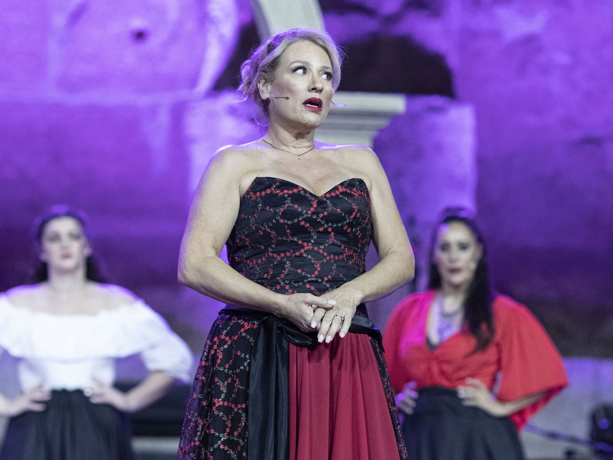 Μαριάννα Τουμασάτου: «Από τότε, η θερμοκρασία μου είναι μόνιμα στους 35,5»