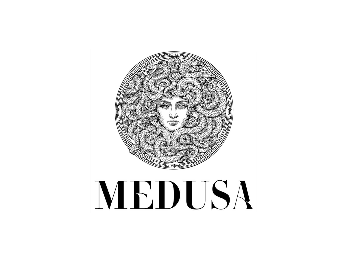 Ανοίγει και πάλι η θρυλική Medusa στην Πλάκα