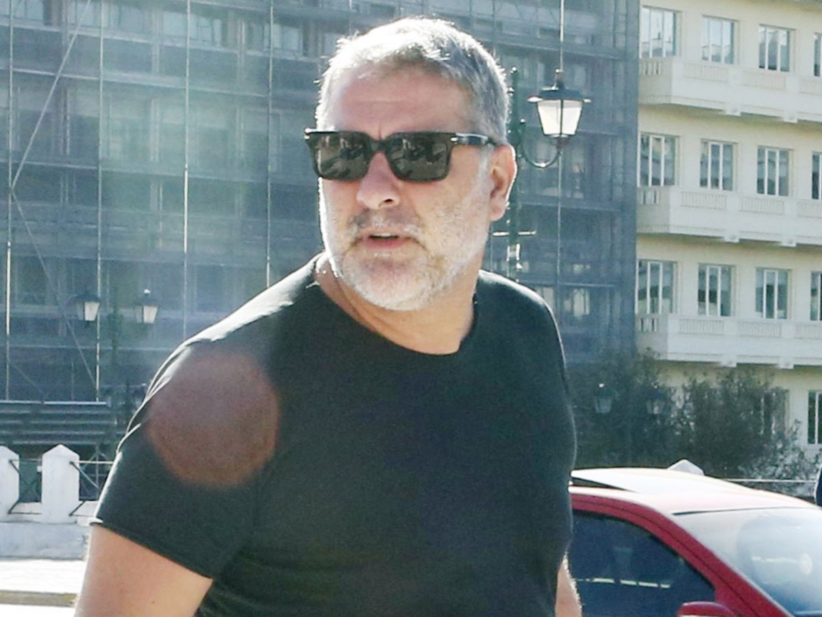 Υπόθεση Μπισμπίκη: Οι καταθέσεις της στενής του συνεργάτιδας και των οδηγών των αυτοκινήτων