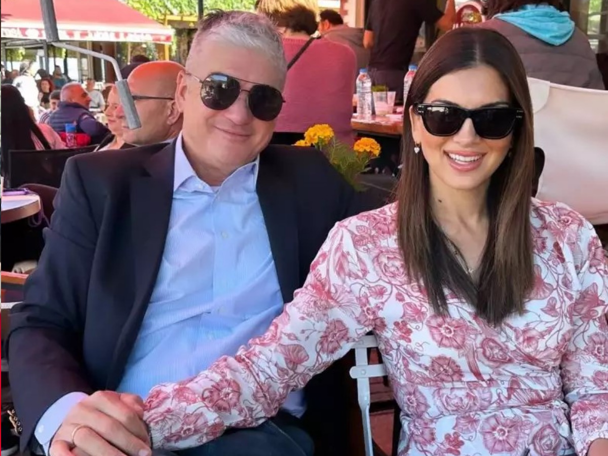 Σταματίνα Τσιμτσιλή: Η εξόρμηση με τον σύζυγό της και τους συνεργάτες της με αφορμή την εθνική επέτειο – Φωτογραφίες