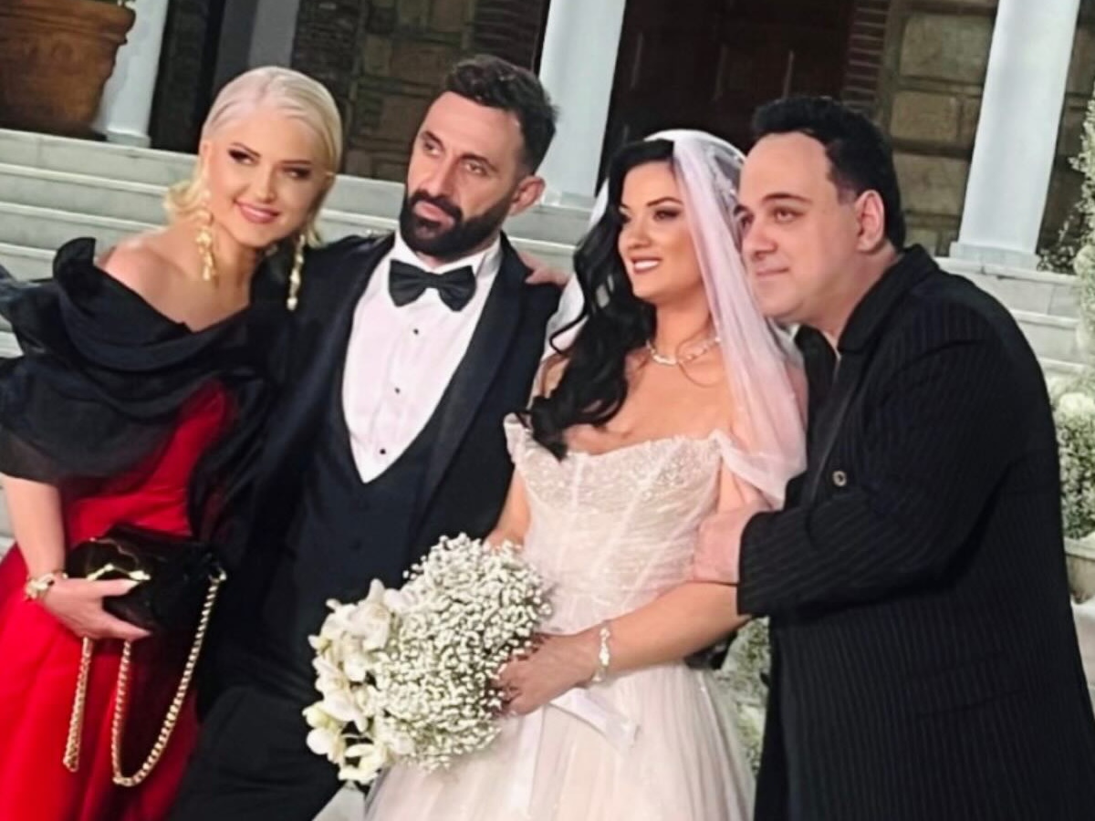 Χαρά Βέρρα: Πάντρεψε την κόρη της και βάφτισε τον εγγονό της – Φωτογραφίες, βίντεο