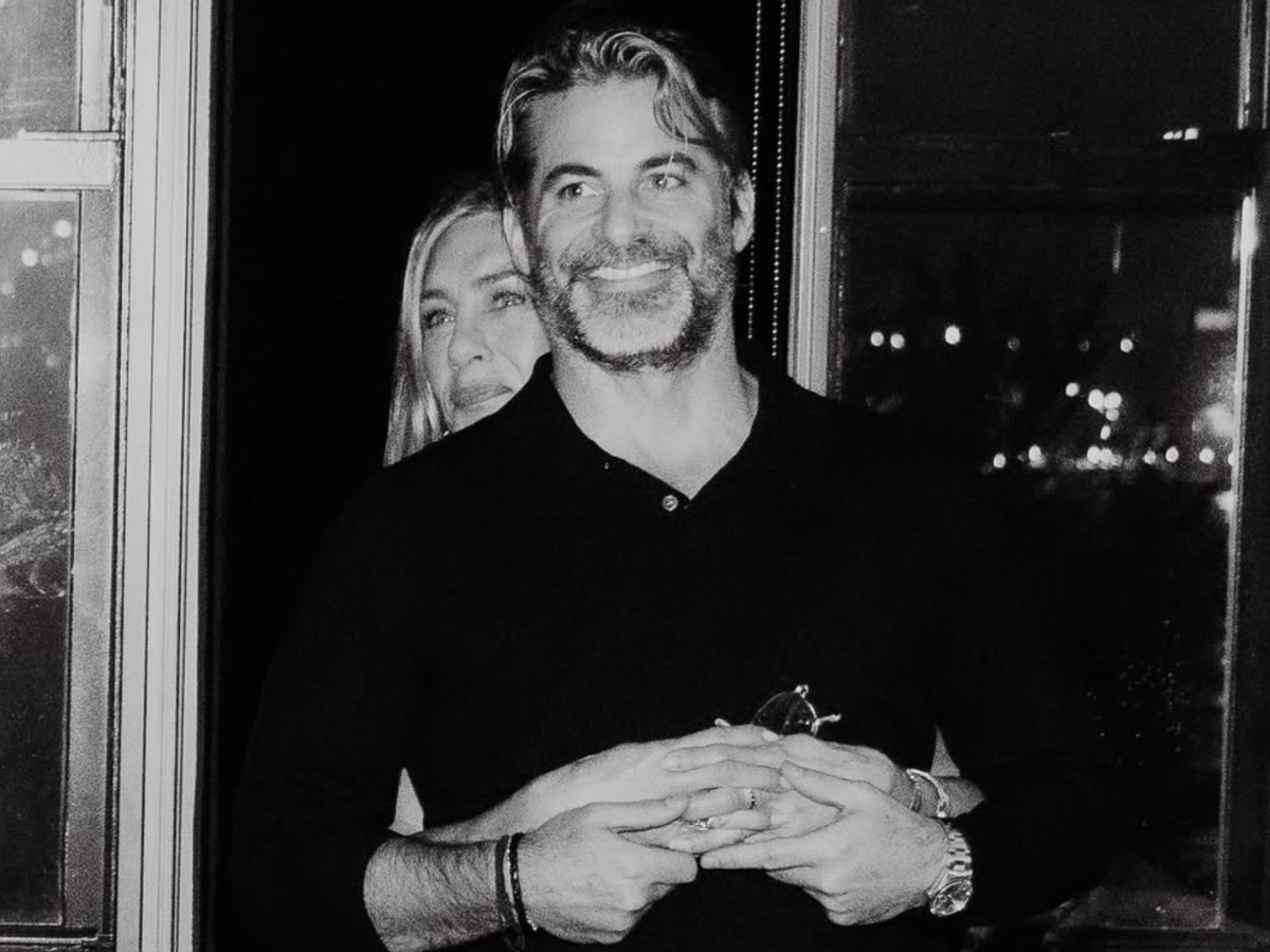 Τζένιφερ Άνιστον: Η πρώτη φωτογραφία με τον σύντροφό της, Τζιμ Κέρτις και η επισημοποίηση της σχέσης τους