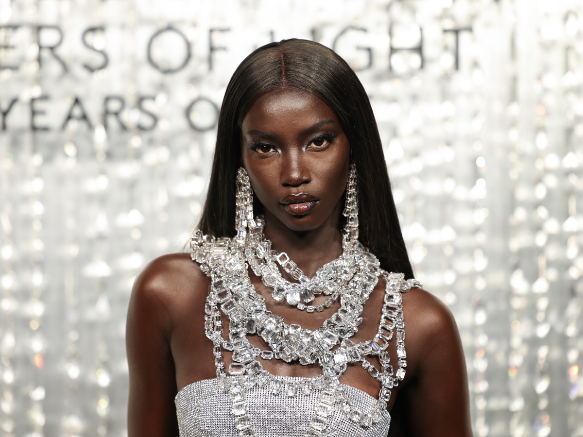 Η Anok Yai είναι το Μοντέλο της Χρονιάς για το 2025