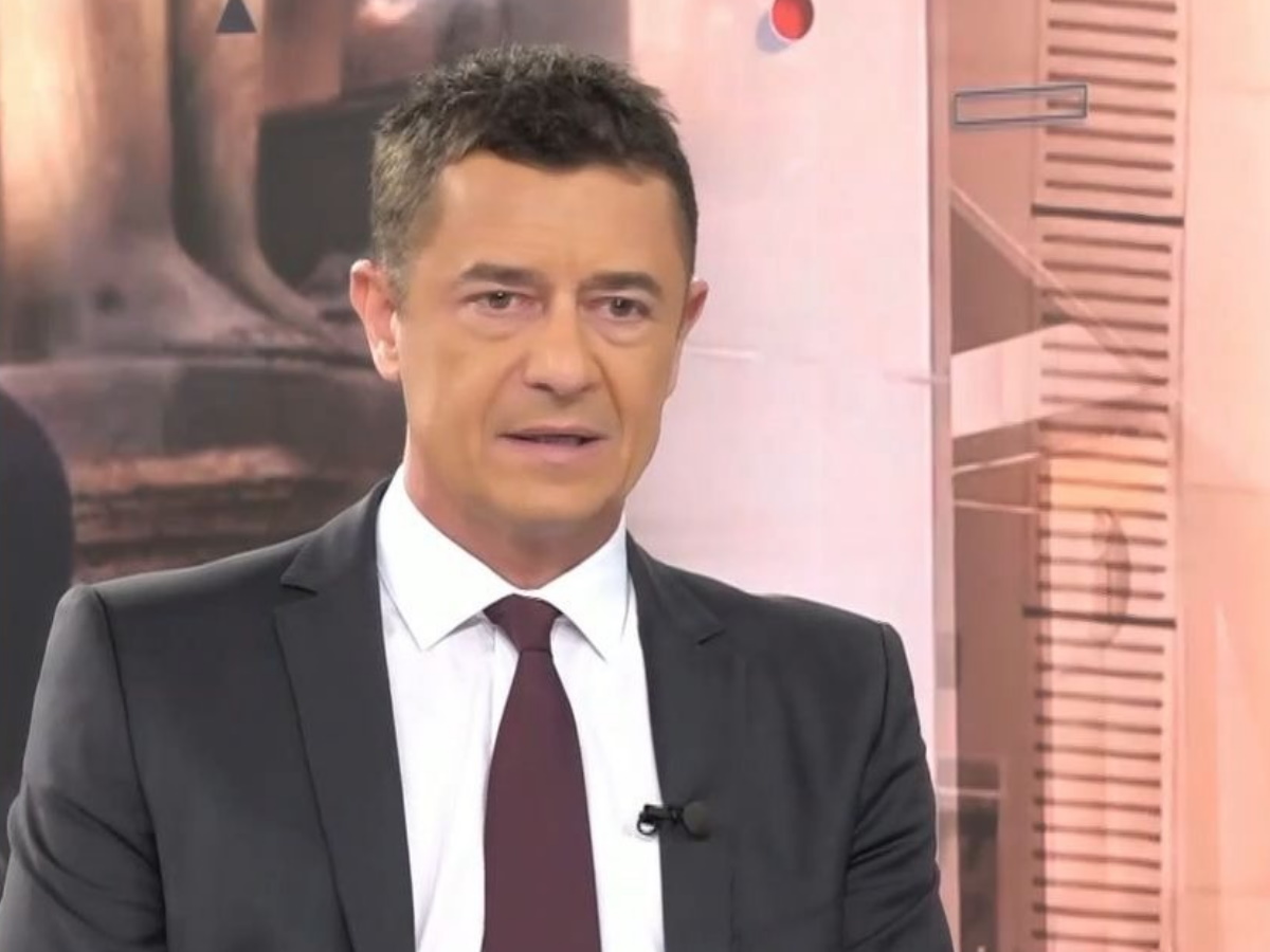 Αντώνης Σρόιτερ: «Η μαμά μου είναι η αδυναμία μου, όταν δεν σηκώνω το τηλέφωνο γκρινιάζει»