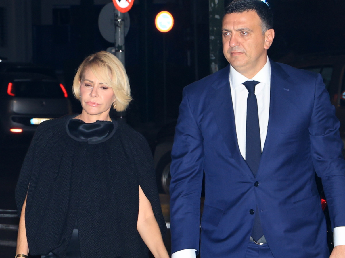 Τζένη Μπαλατσινού – Βασίλης Κικίλιας: Στην Αίγυπτο μαζί με τον γιο τους – Δες τις φωτογραφίες από το ταξίδι τους