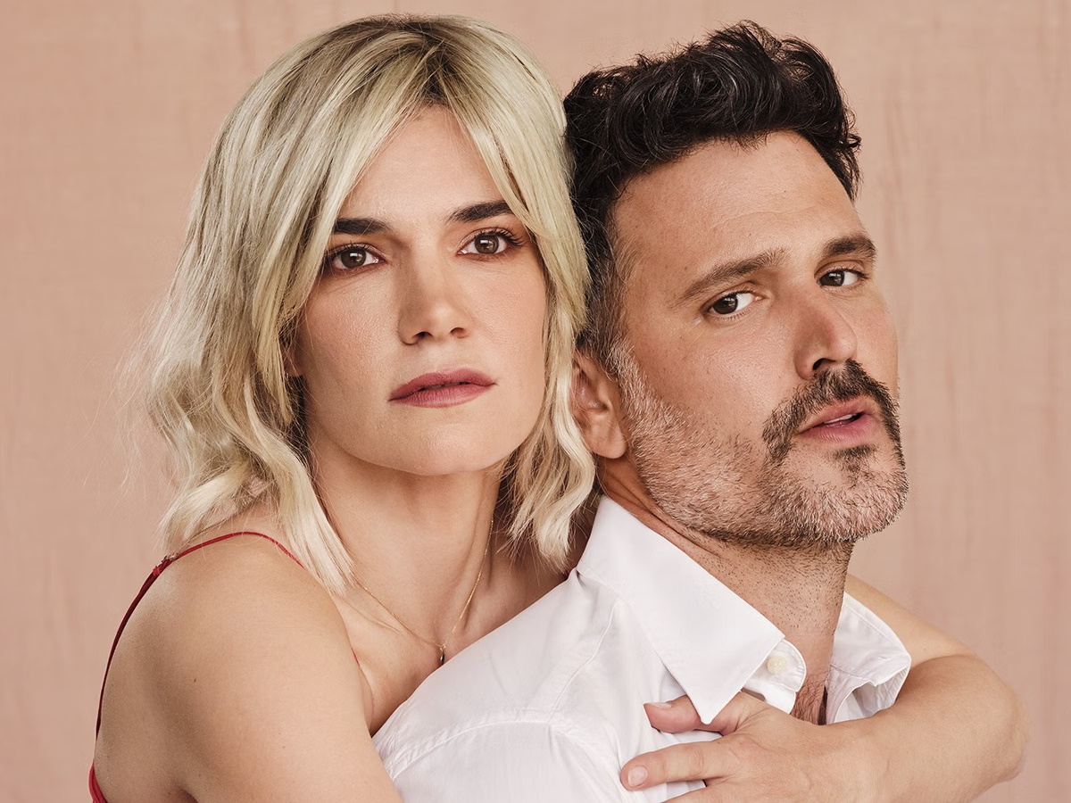 Μιχάλης Λεβεντογιάννης: Αποχώρησε η Δανάη Σκιάδη από την παράσταση «Barcelona» – Ποια είναι η αντικαταστάτριά της