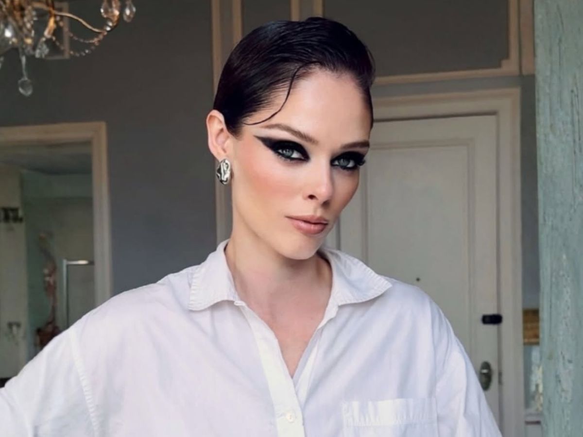 Bold eyeliner: Δώσε μια τολμηρή νότα στο festive μακιγιάζ