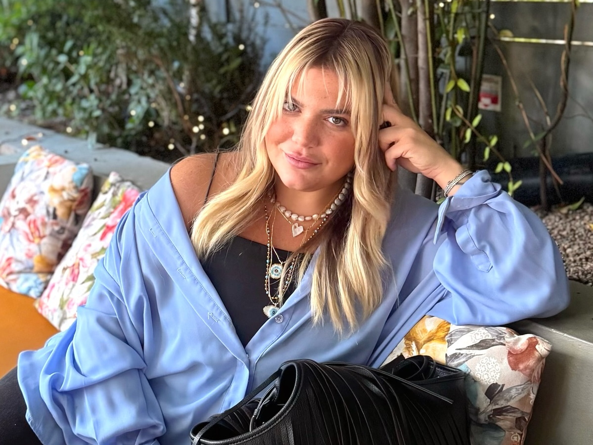 Δανάη Μπάρκα: «Τα στενάχωρα γεγονότα δε περνάνε μόνο με κλάμα, με εξαφάνιση ή με θυμό – Η ψυχούλα μας ξέρει»