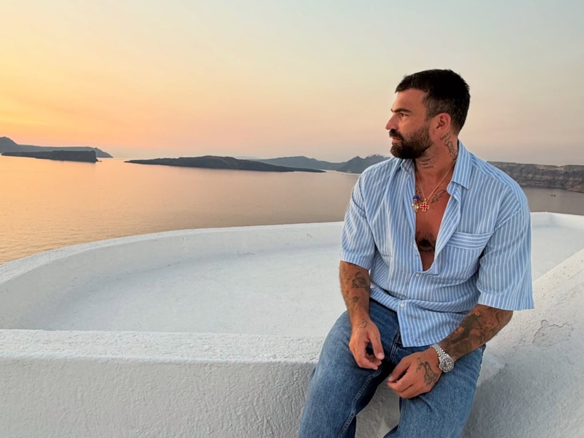 Δημήτρης Αλεξάνδρου: «Μου τη σπάνε όλες αυτές οι μικρούλες στα social που προσπαθούν να αντιγράψουν την Ιωάννα Τούνη»