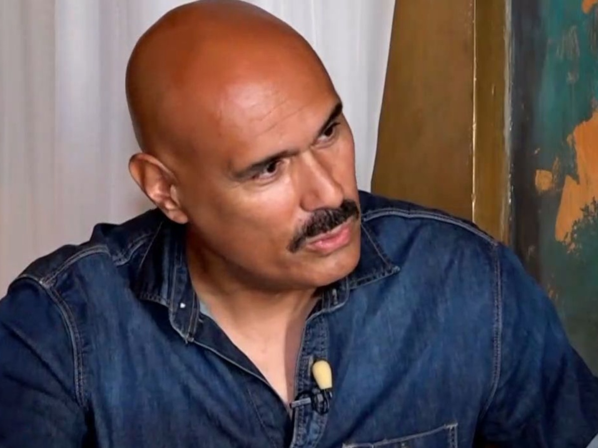 Δημήτρης Σκουλός: «Δεν μου αρέσει να γλείφω εκεί που φτύνω, αυτά τα κάνουν άλλοι για να είναι κάπου τηλεοπτικά»