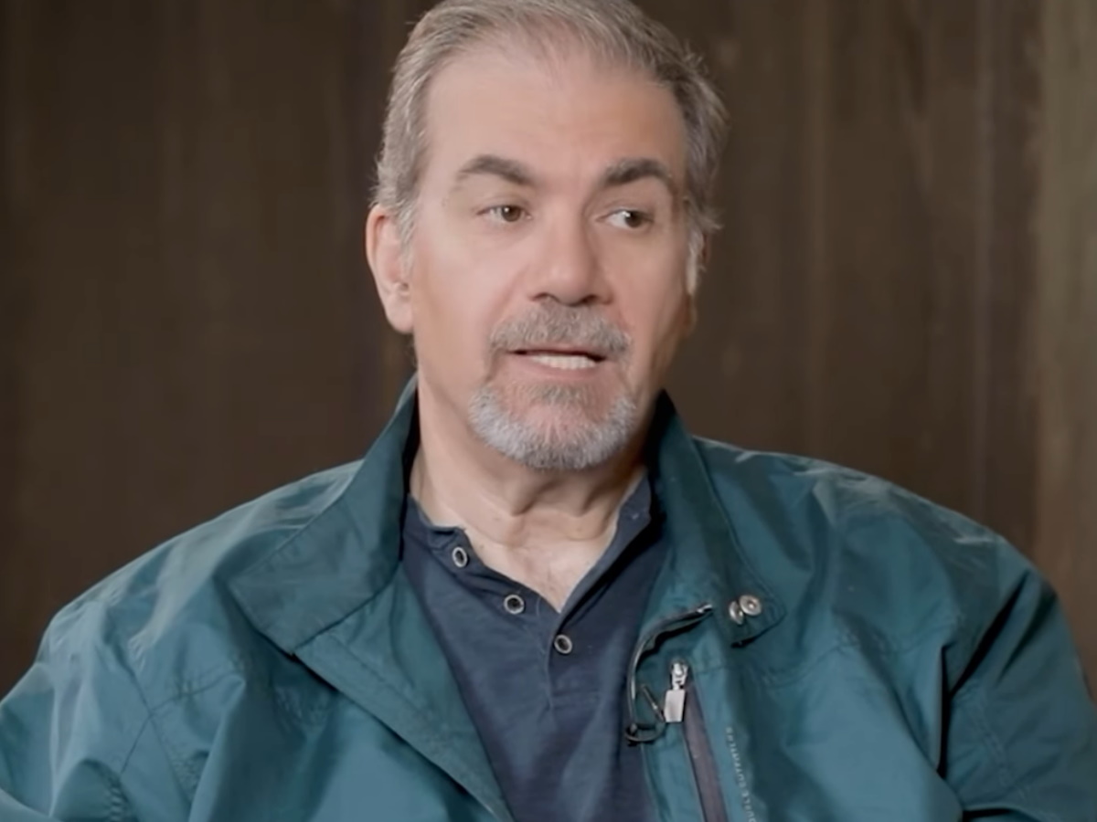 Δημήτρης Σταρόβας: «Είχα αρρυθμίες, κρίσεις πανικού για δέκα χρόνια και φοβόμουν να πάω στον γιατρό»