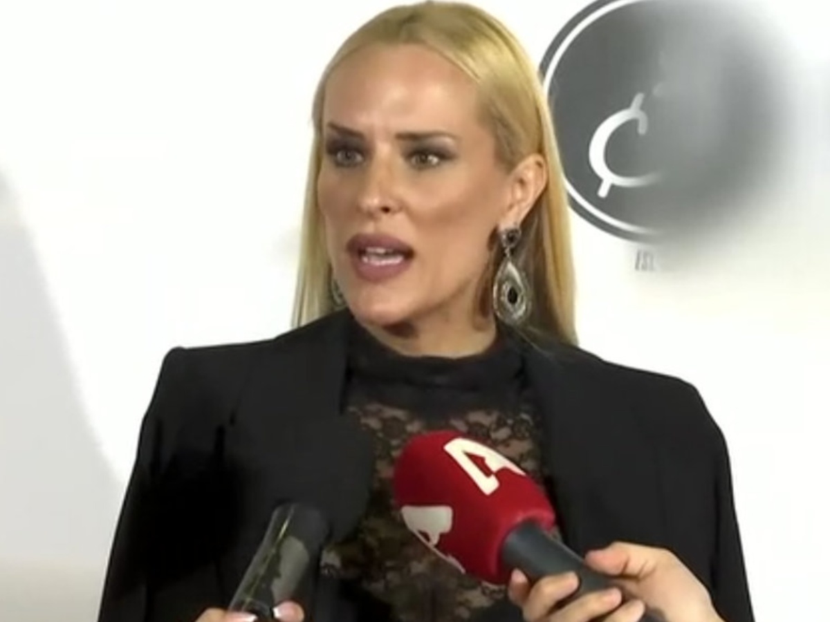 Έλενα Ασημακοπούλου: «Είμαι πολύ καλά και ευτυχισμένη στην προσωπική μου ζωή»