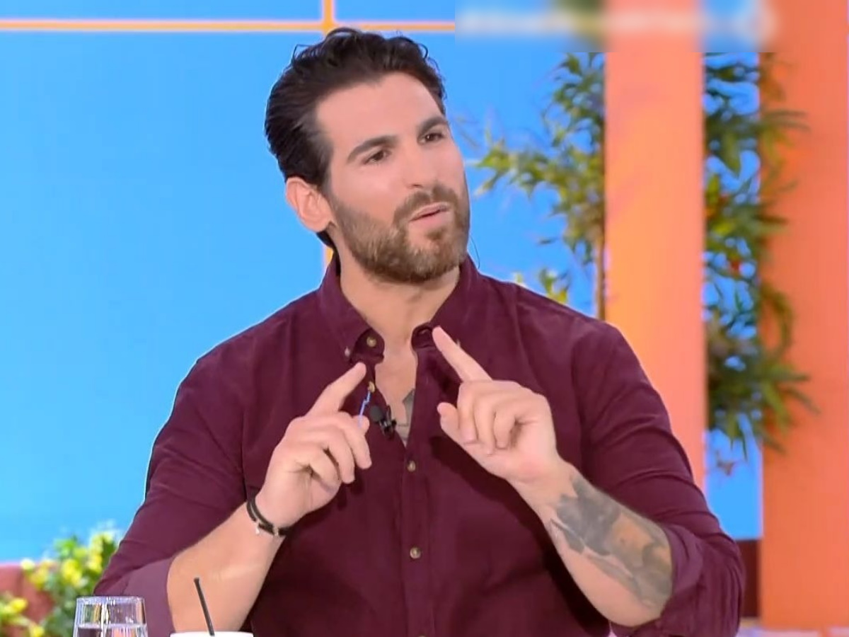 Συγκινημένος ο Ετεοκλής Παύλου: «Σαν σήμερα έφυγε από τη ζωή ο πατέρας μου, ήμουν επτά ετών»