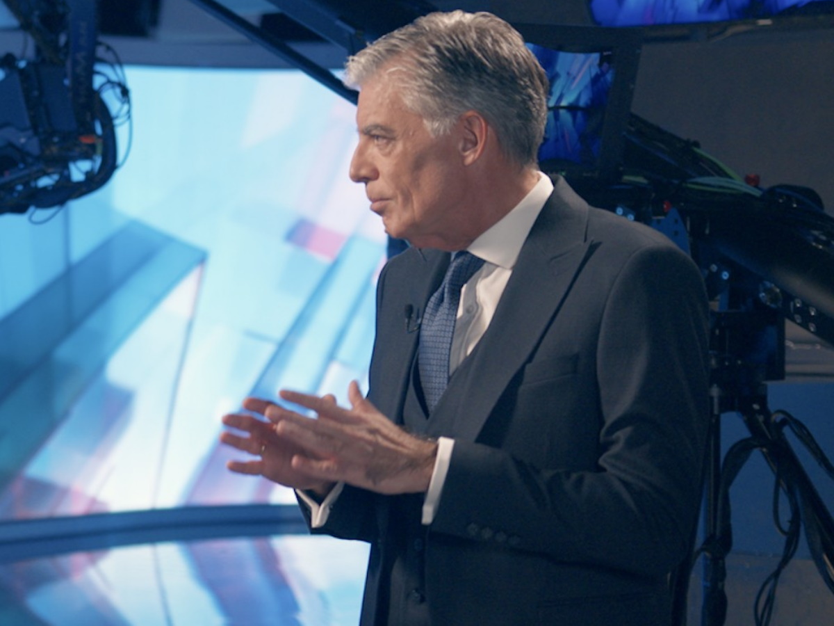 Ο Νίκος Ευαγγελάτος για τον σεισμό του ‘99: «Προσπαθούσα να καταλάβω αν η Τατιάνα και το παιδί ήταν καλά»