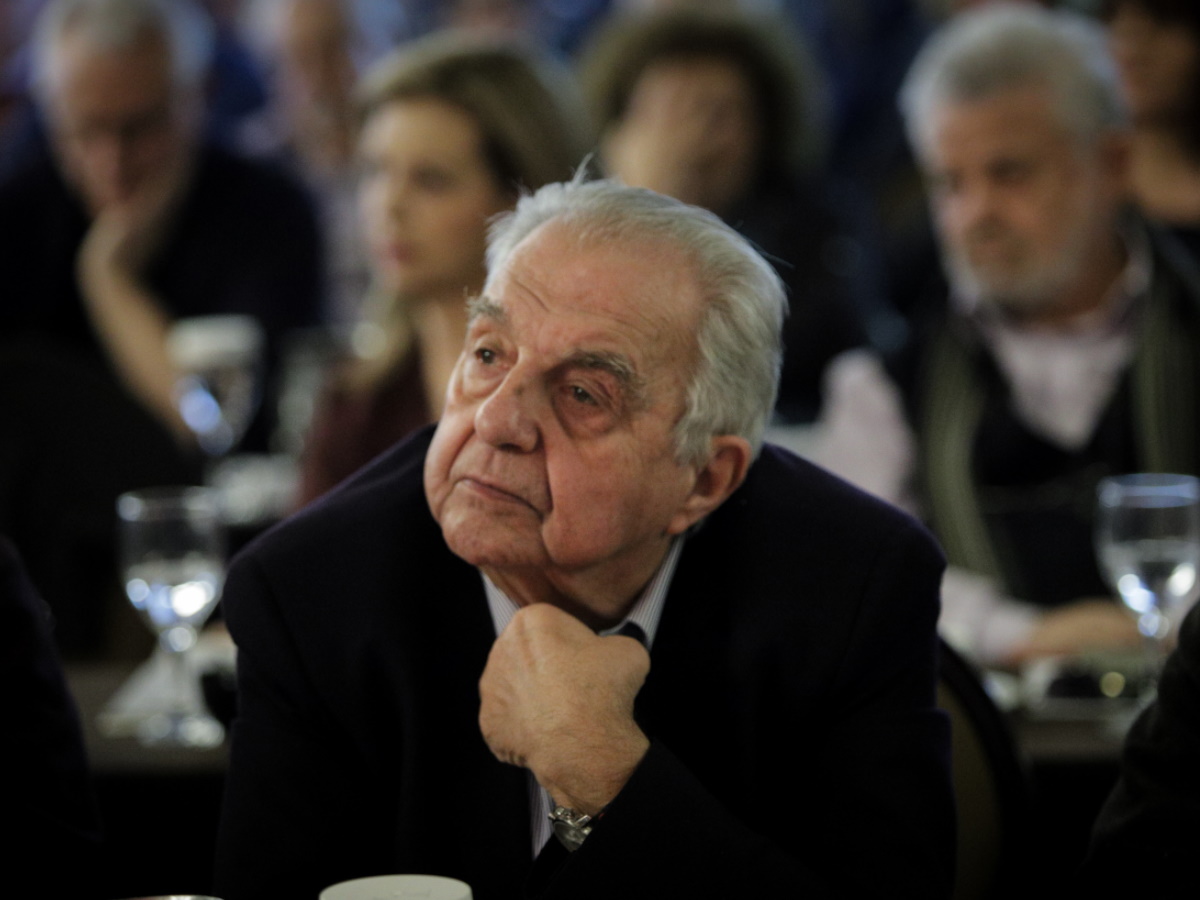 Αλέκος Φλαμπουράρης: Πέθανε σε ηλικία 87 ετών