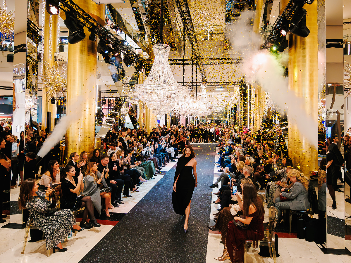 STAY GOLDEN FASHION SHOW: Το πιο Golden fashion show της χρονιάς στο Golden Hall