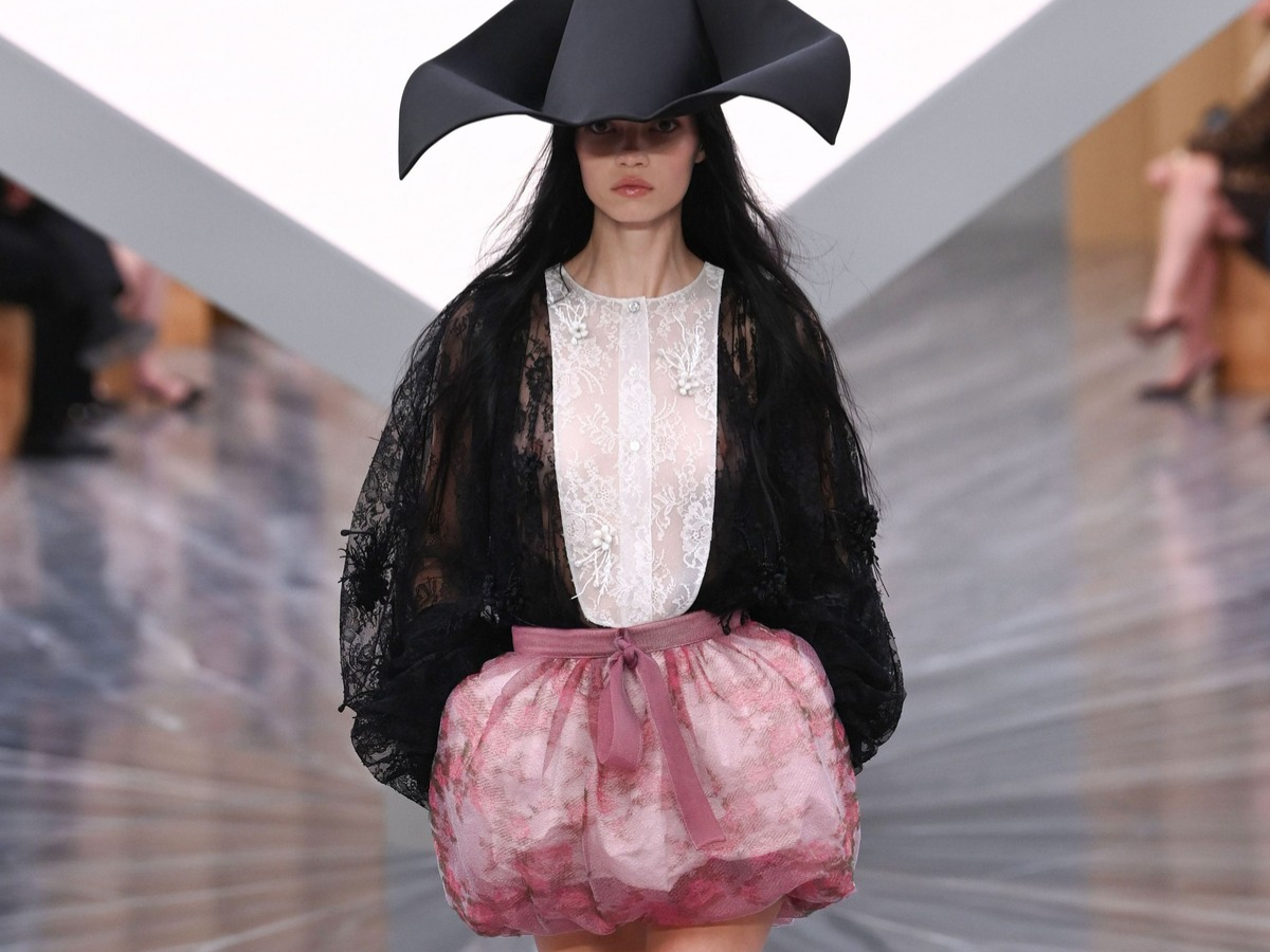 Dior: Το επόμενο fashion show του Jonathan Anderson θα γίνει  στην Πόλη των Αγγέλων