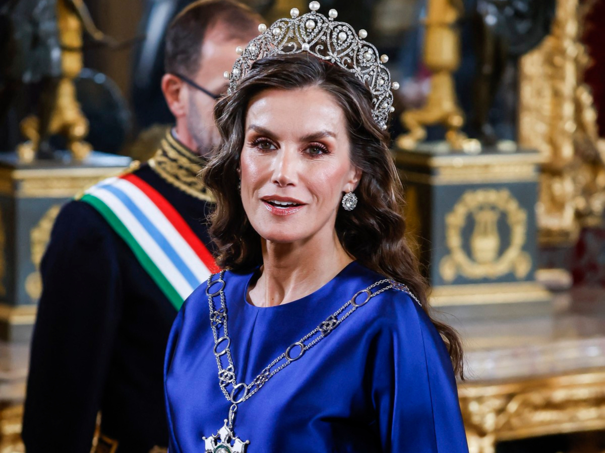 Η Βασίλισσα Λετίθια της Ισπανίας έλαμψε με την ιστορική Cartier Loop Τιάρα