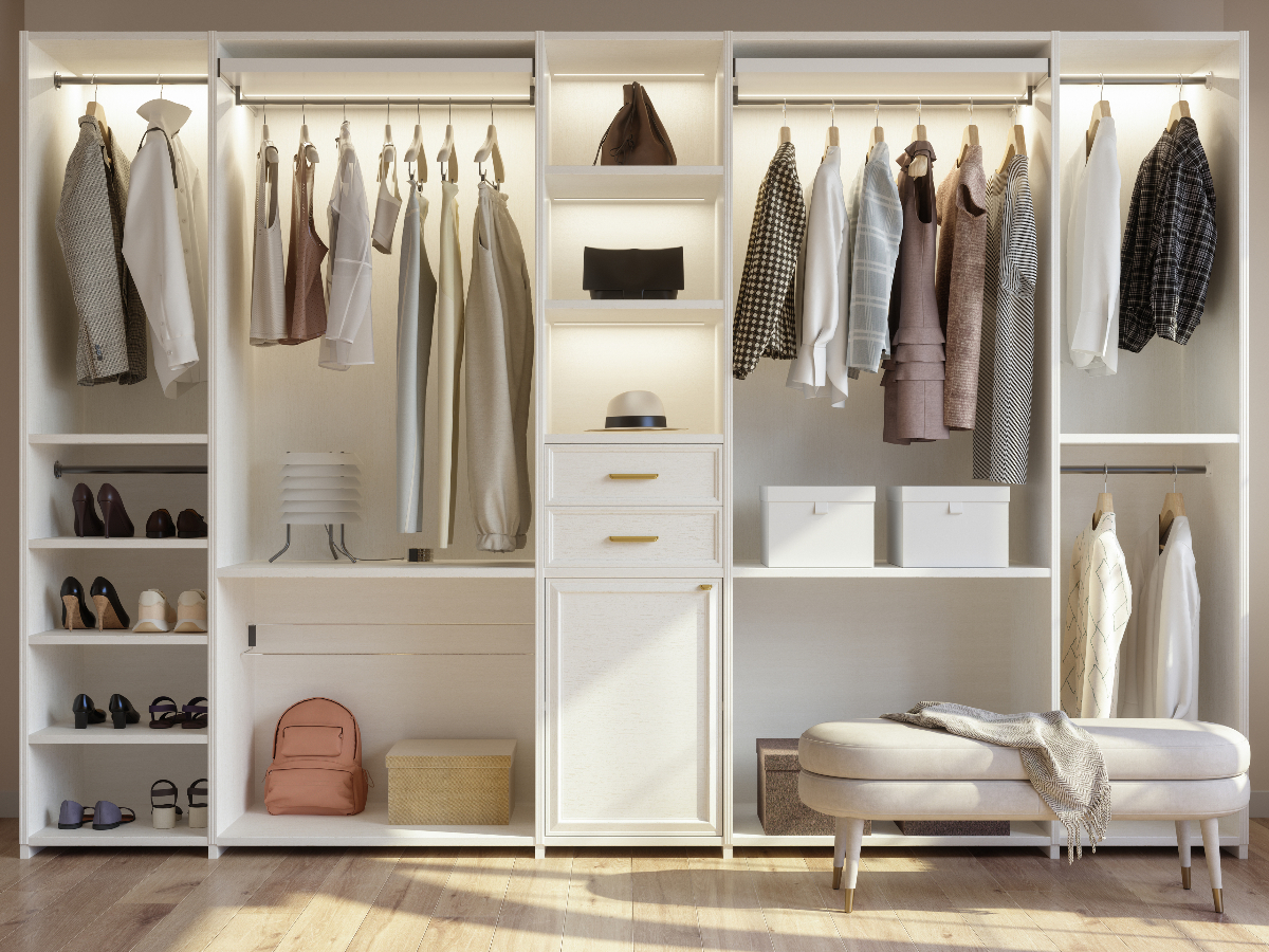 Οργάνωση ντουλάπας: Η αλλαγή εποχής είναι η τέλεια ευκαιρία για να την στήσεις σωστά