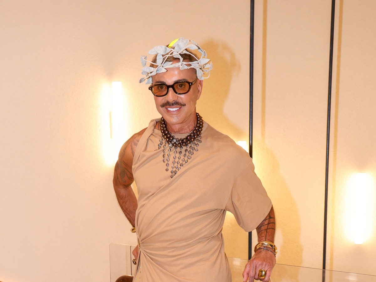 Λάκης Γαβαλάς για Κίμπερλι Γκίλφοϊλ: «Θα μου άρεσε να τη βλέπω με ταγιέρ όπως όταν πήγε στον Πρόεδρο της Δημοκρατίας»