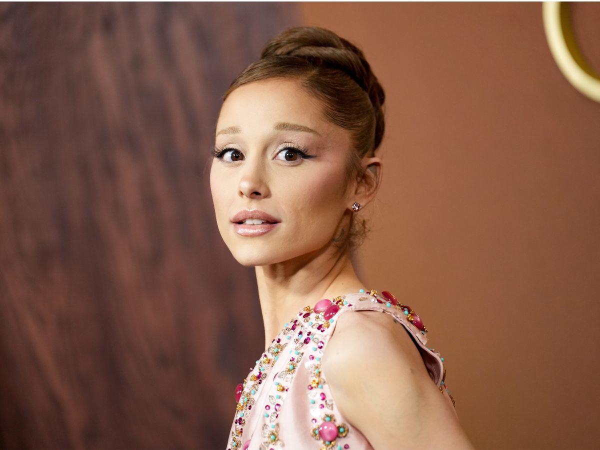 To graphic eyeliner της Ariana Grande θα σου δώσει έμπνευση για τολμηρά eye looks