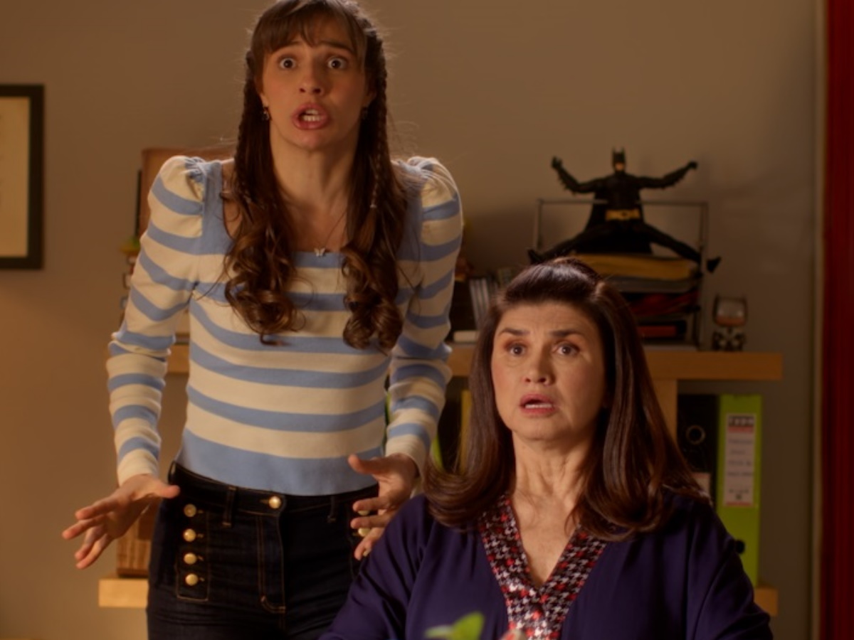 Hotel Ελβίρα: Το μυστήριο με την εξαφάνιση του στριφνού συγγραφέα καλά κρατεί – Τι θα δούμε απόψε