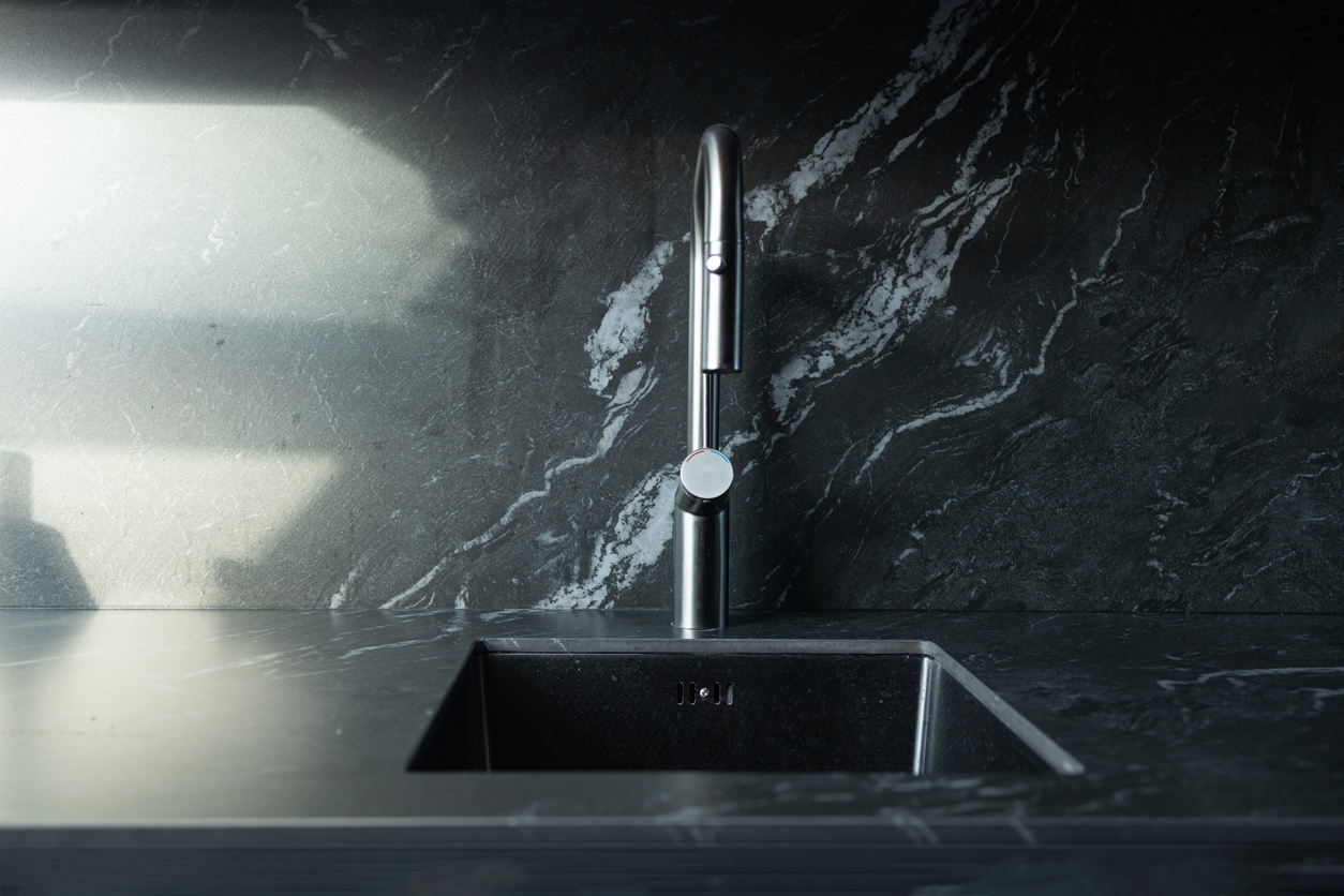 Πώς να διαλέξεις τον ιδανικό νεροχύτη για την κουζίνα σου