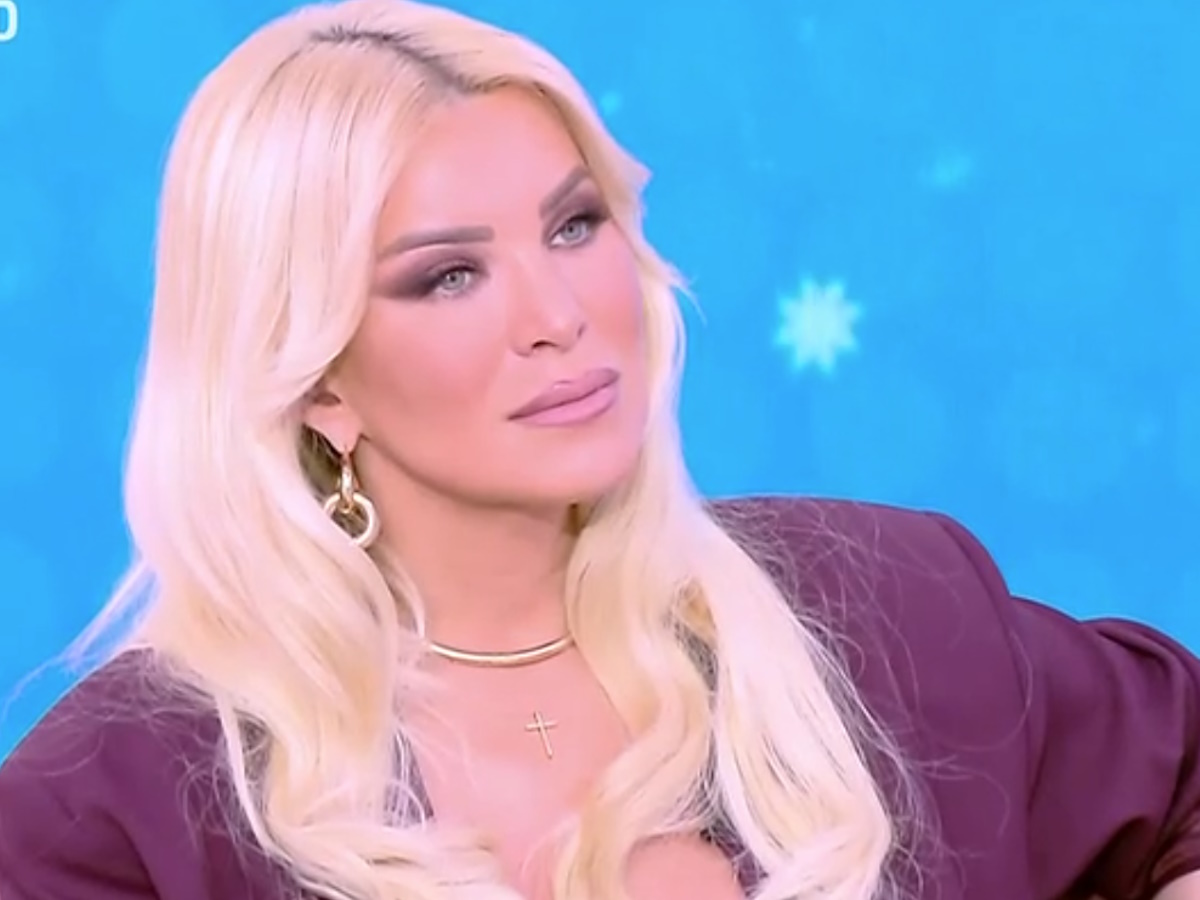 Κατερίνα Καινούργιου: «Προτιμώ τέτοιες τηλεοπτικές προσωπικότητες από άλλες που φέρονται πολύ άσχημα πίσω από τις κάμερες»