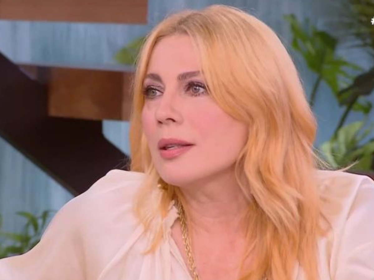 Σμαράγδα Καρύδη: Η αποκάλυψη για το επετειακό επεισόδιο του «Παρά Πέντε» – «Θα δείτε πράγματα που θέλαμε να πούμε και δεν είπαμε»